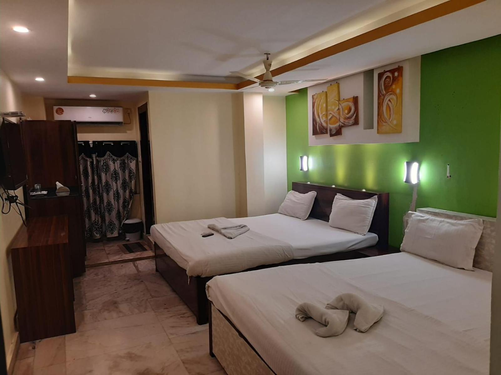 Hotel Platinum Καλκούτα Εξωτερικό φωτογραφία