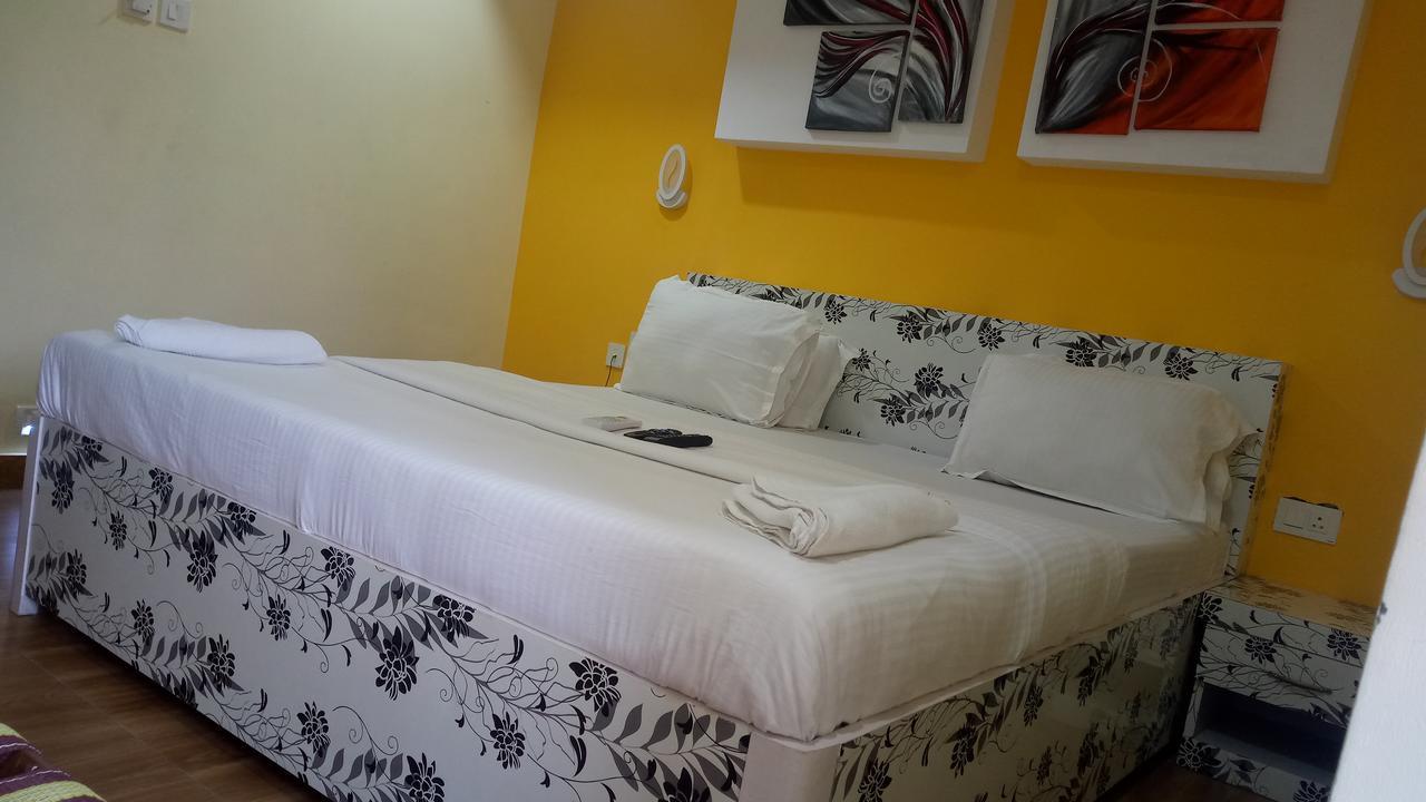 Hotel Platinum Καλκούτα Εξωτερικό φωτογραφία